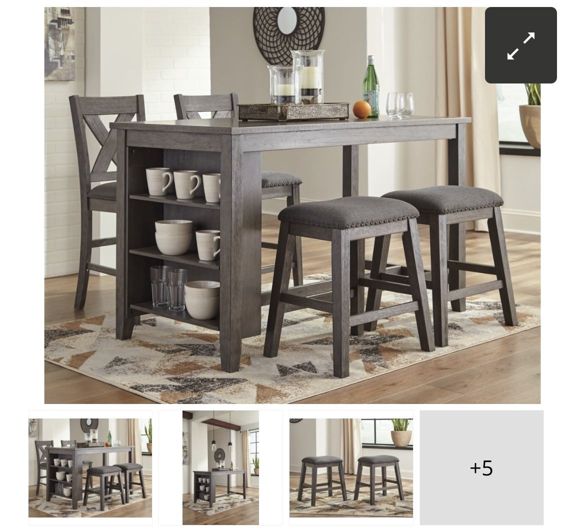 Kitchen table with 4 seats