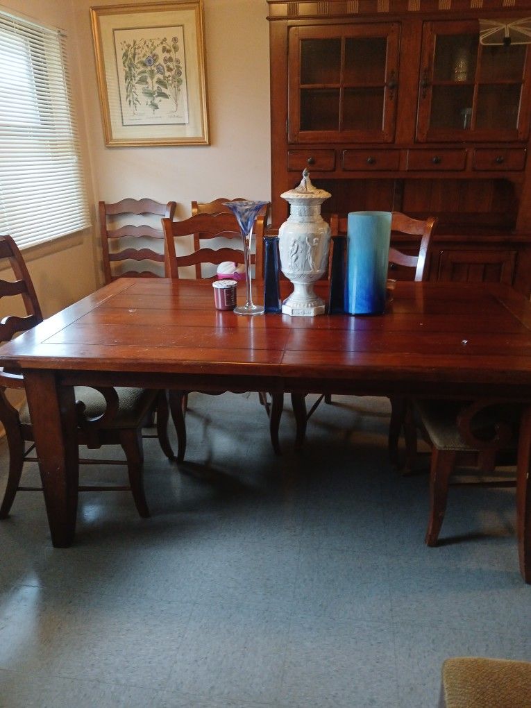 China cabinet in the table