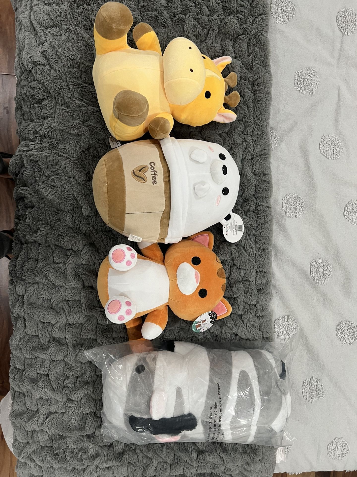 Stuffed Animals and Plushies 