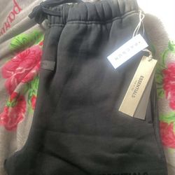 Essentials Fear Of God 