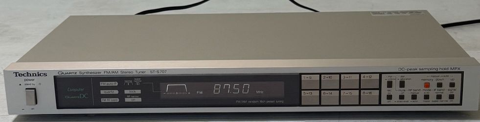 Technics Quartz Synthesizer ST-S707 Stereo Tuner FM/AM Radio Separate *Tested*