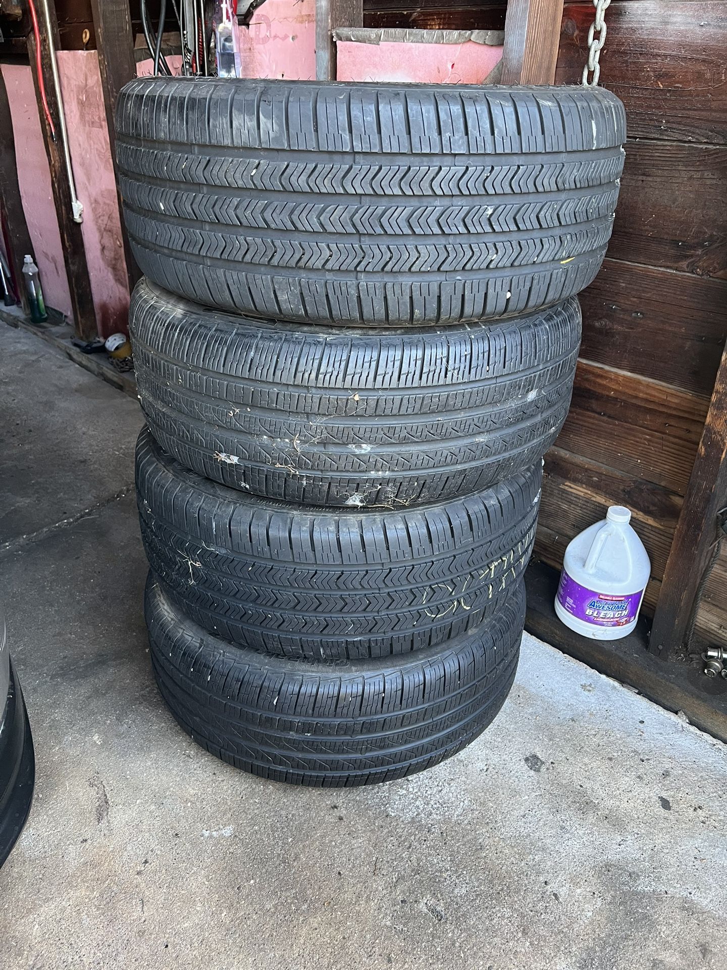 Tire 