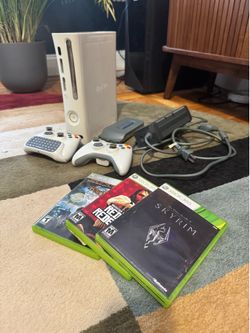 2 Xbox 360 Controllers, Chatpad, 120GB HD Addon & 3 Game Bundle