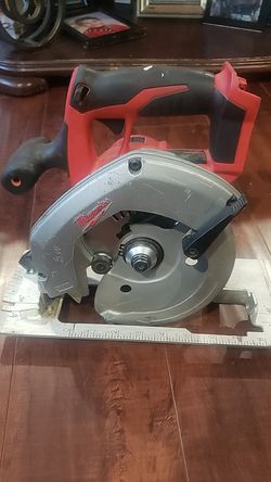 Milwaukee circular saw