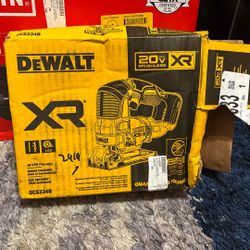DeWalt Jig Saw ( Tool Only) 