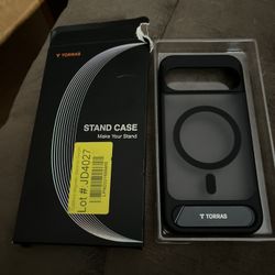 Torras Stand Case
