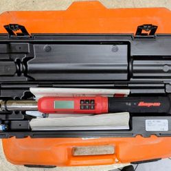 Snap On Torque Wrench With Battery And Case