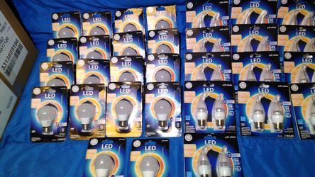 300 lumens GE Soft Whites light bulbs
