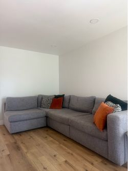 Modular couch