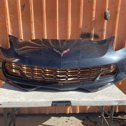 Front Bumper Corvette. 2014-2015-2016-2017-2018-2019. OEM. Used