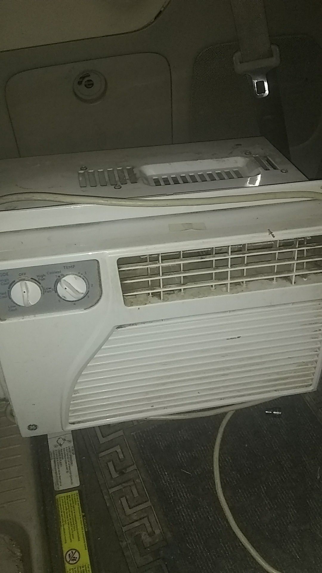 GE 110 ac window unit