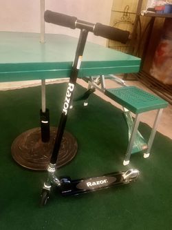 Razor scooter brand new $40