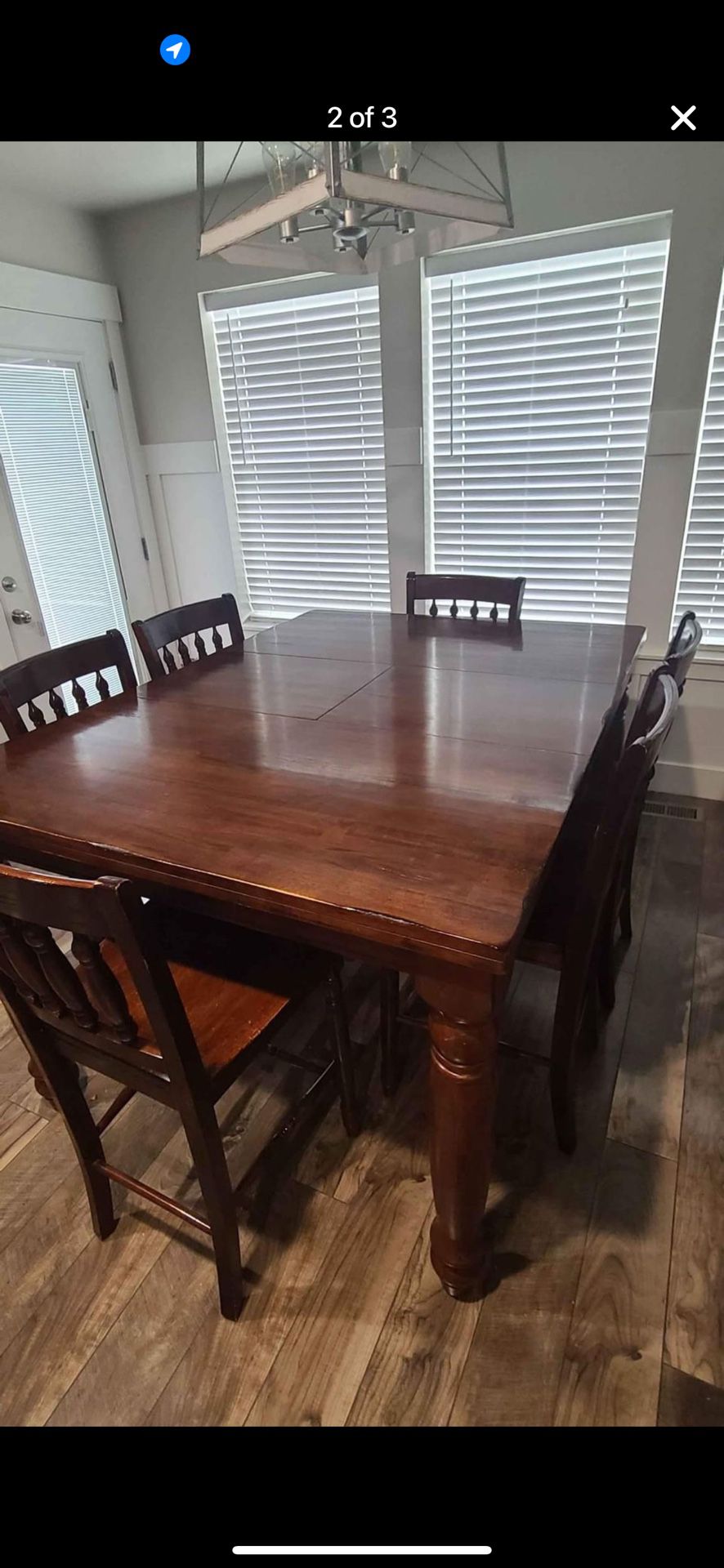 Beautiful Dining Room Table And Six Chairs 