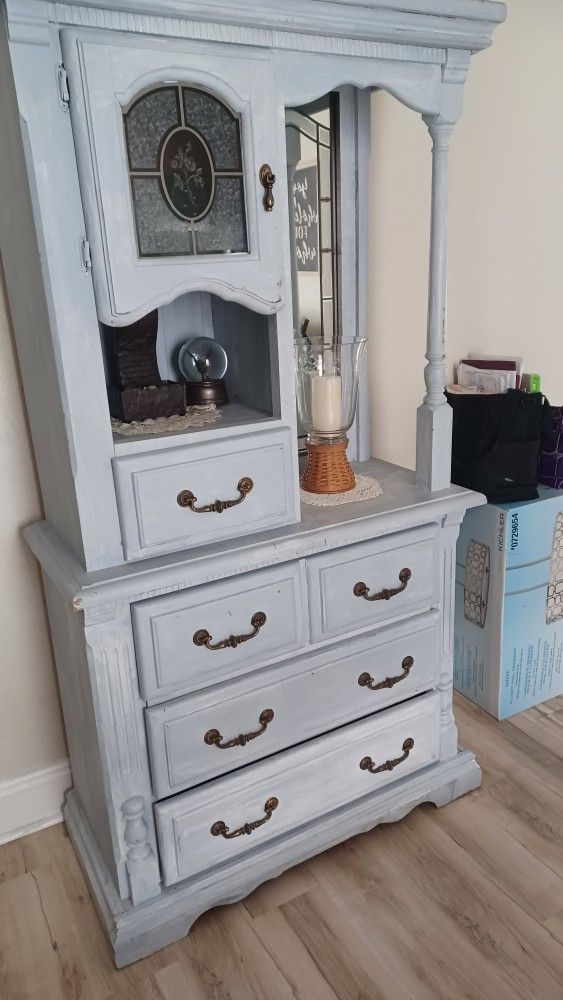 Dressers