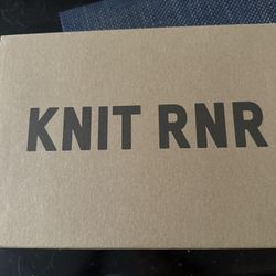 Yeezy Knit Rnr 