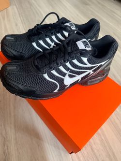 Shoes size 9 new