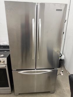 Kitchen aid refrigerator French door bottom freezer