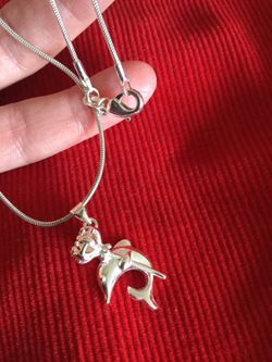 💦🐬 💦🐬 Sterling Silver Dolphin pendant necklace / New jewelry 18 “ inch long silver chain / Great for Summer fashion ☀️