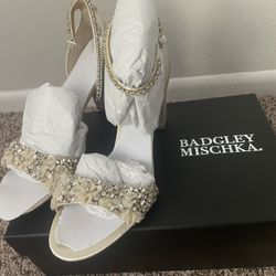 Badgley Mischka Wedding Shoe 