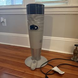 Lasko Tower Heater w/ Remote – Works Great