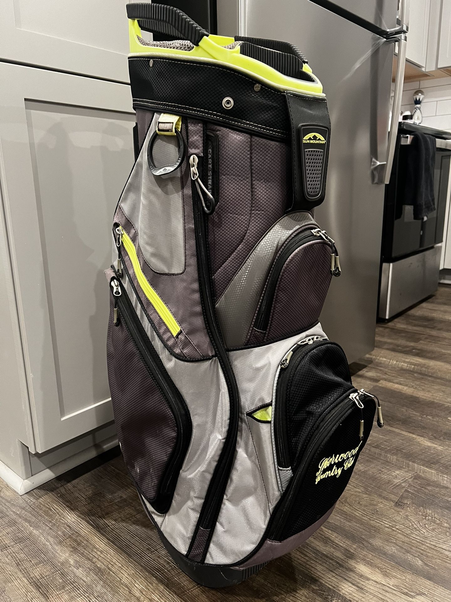 Golf Bag - Sun Mountain - Sherwood Country Club