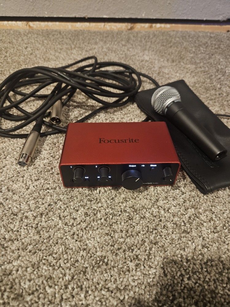 SCARLETT SOLO GEN 3 & SHURE SM58 BUNDLE