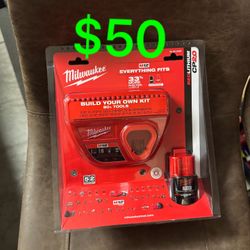 Milwaukee M12 2.0 And Charger