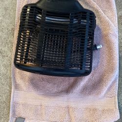 Mosquito and bug killer electric zap bought at Ace Hardware for $45 sell for 25 used once