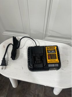 Dewalt Charger
