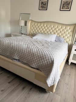 King Heavy duty bed.