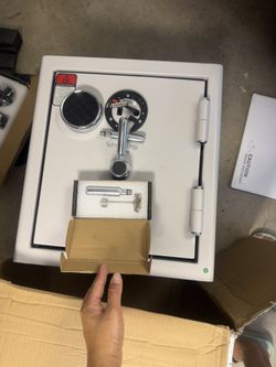 Sanctuary Reserve 1.69 Cubic Foot Home and Office Safe