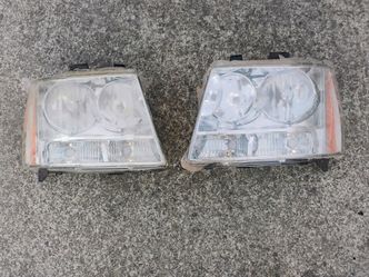 07 Chevy avalanche head lights