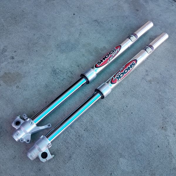 Kyb 43mm front forks shocks Honda CR125 CR250 for Sale in Montclair, CA OfferUp