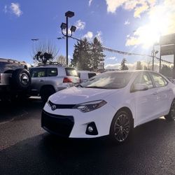 2016 TOYOTA COROLLA S PLUS 