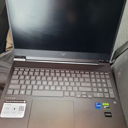 HP Victus GAMING LAPTOP - Amazing DEAL!