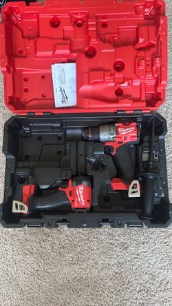 Milwaukee M18 Fuel Driver/Impact Kit