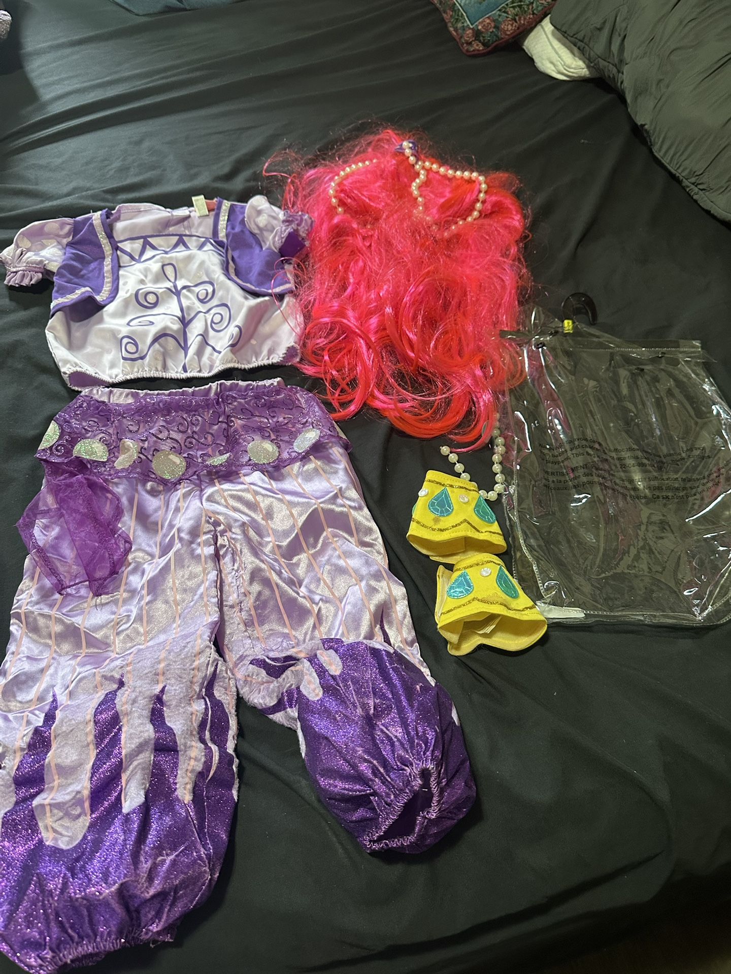 Shimmer And Shine / Genie