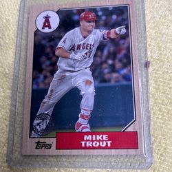 Mike Trout 2017 Topps 30th Anniversary Los Angeles Angels