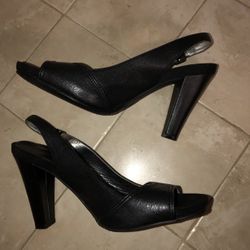 Tommy Hilfiger Size 6.5 Black Sling Back Heels 