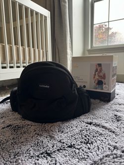 TushBaby Strapless Hip Seat Baby Carrier