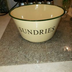 Vintage Enamelized Metal Sundries Bowl

