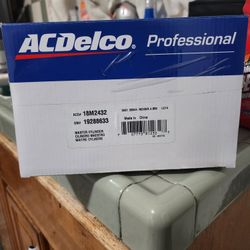 Acdelco OEM Brake Master cylinder 18M2432
