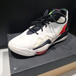 JORDAN  JUMPMAN SZ 11