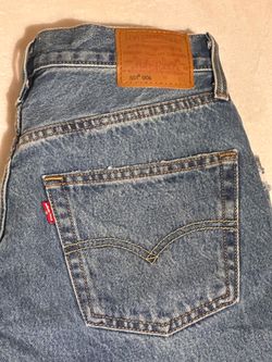 Levi's