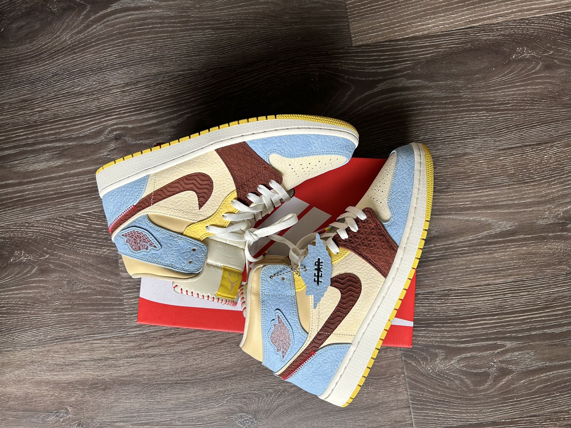 NIKE JORDAN RETRO 1s (MAISON CHATEAU ROUGE)