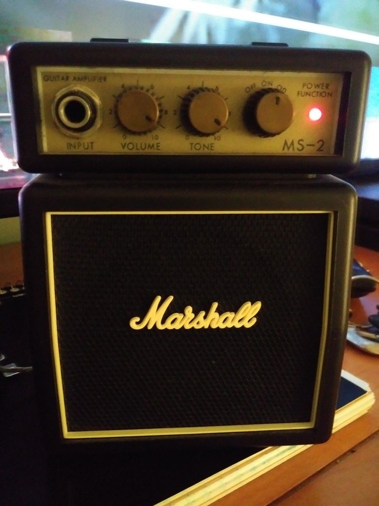 Marshall Ms-2 Battery Powered Mini Amp