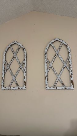 Large hanging decorations