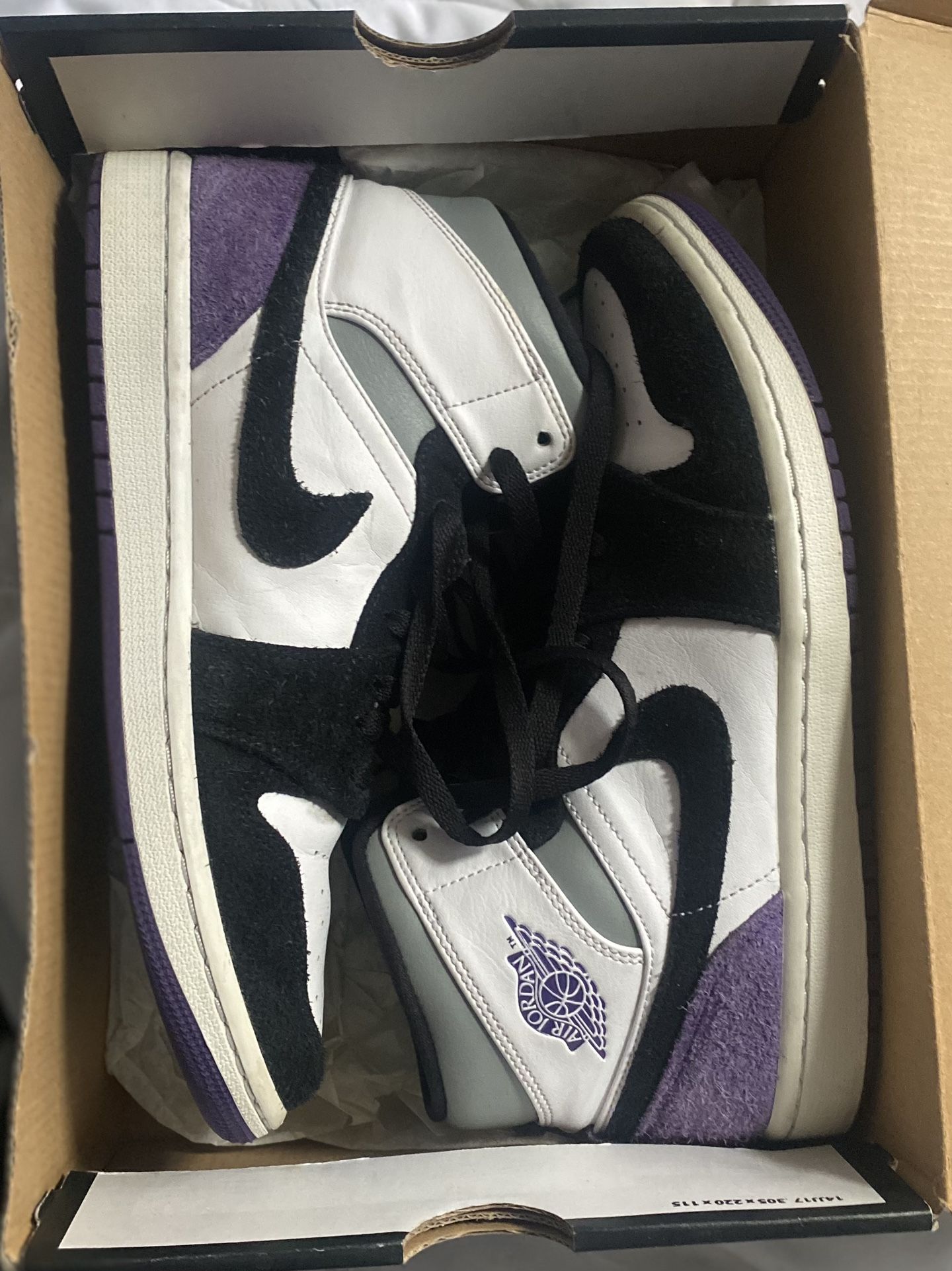 2020 Air Jordan 1 Mid SE 'Varsity Purple'