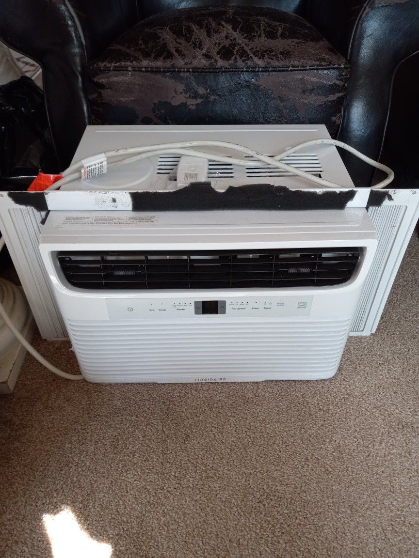 Air Conditioner Frigidaire