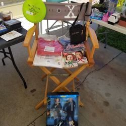 COLLECTABLES! ELVIS. XFILES, VINTAGE MAGAZINES